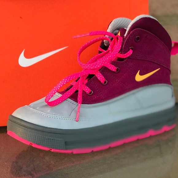 Nike Woodside II High Boots❌SOLD❌ - Picture 3 of 6