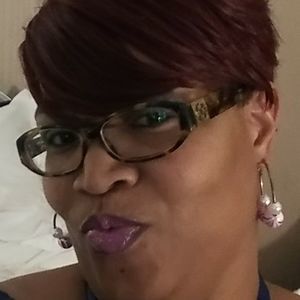 Meet your Posher, Tamara