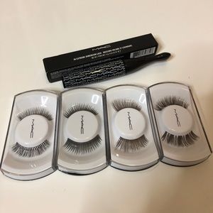 4 Lashes and In Extreme Dimension Mascara