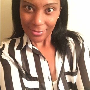 Meet your Posher, Latesha