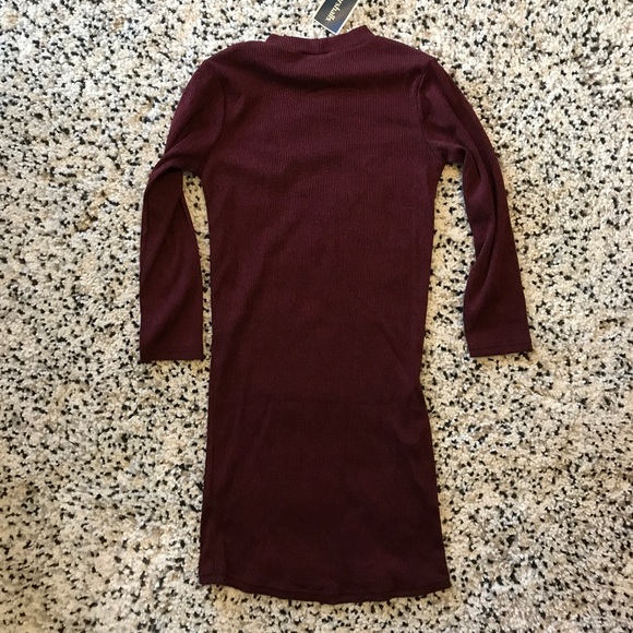 Burgundy dress NWT size M - Picture 2 of 4