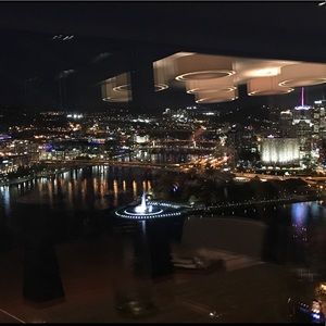 Meet your Posher, Whitney