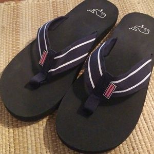Vineyard Vines flip flops