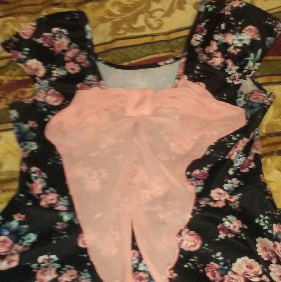 Shirt - Picture 1 of 3