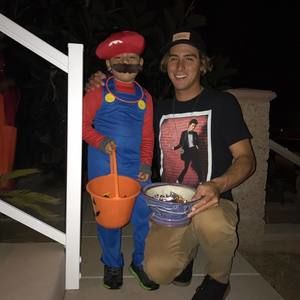 Meet your Posher, Josh