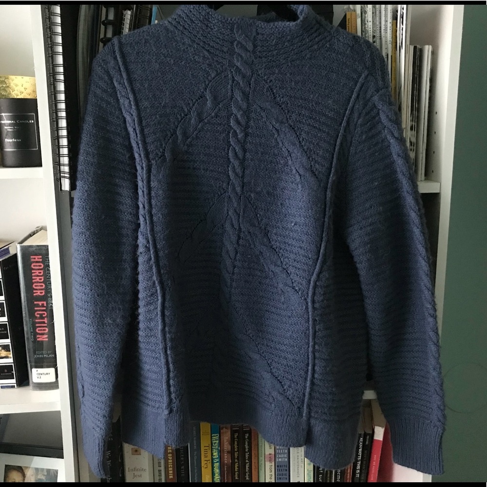 Gap Sweater