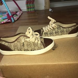 Michael kors sneakers
