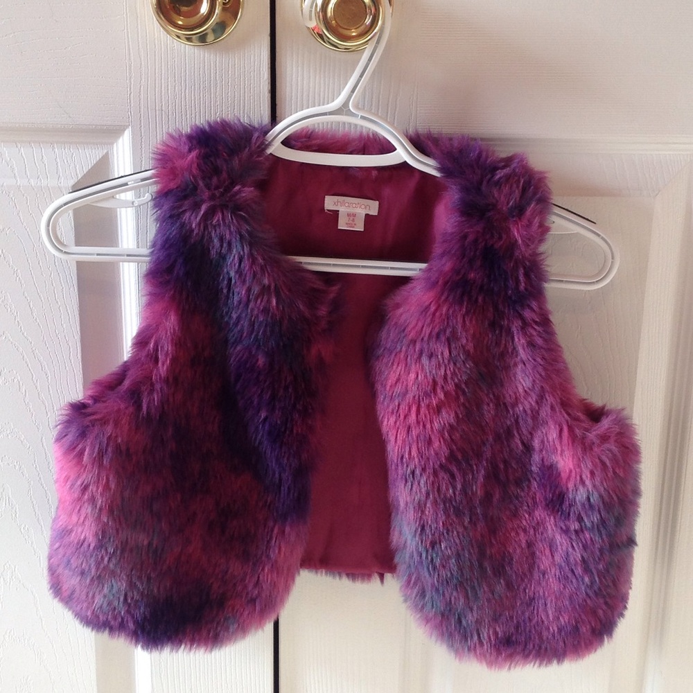 Adorable faux fur vest