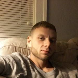 Meet your Posher, Carlos