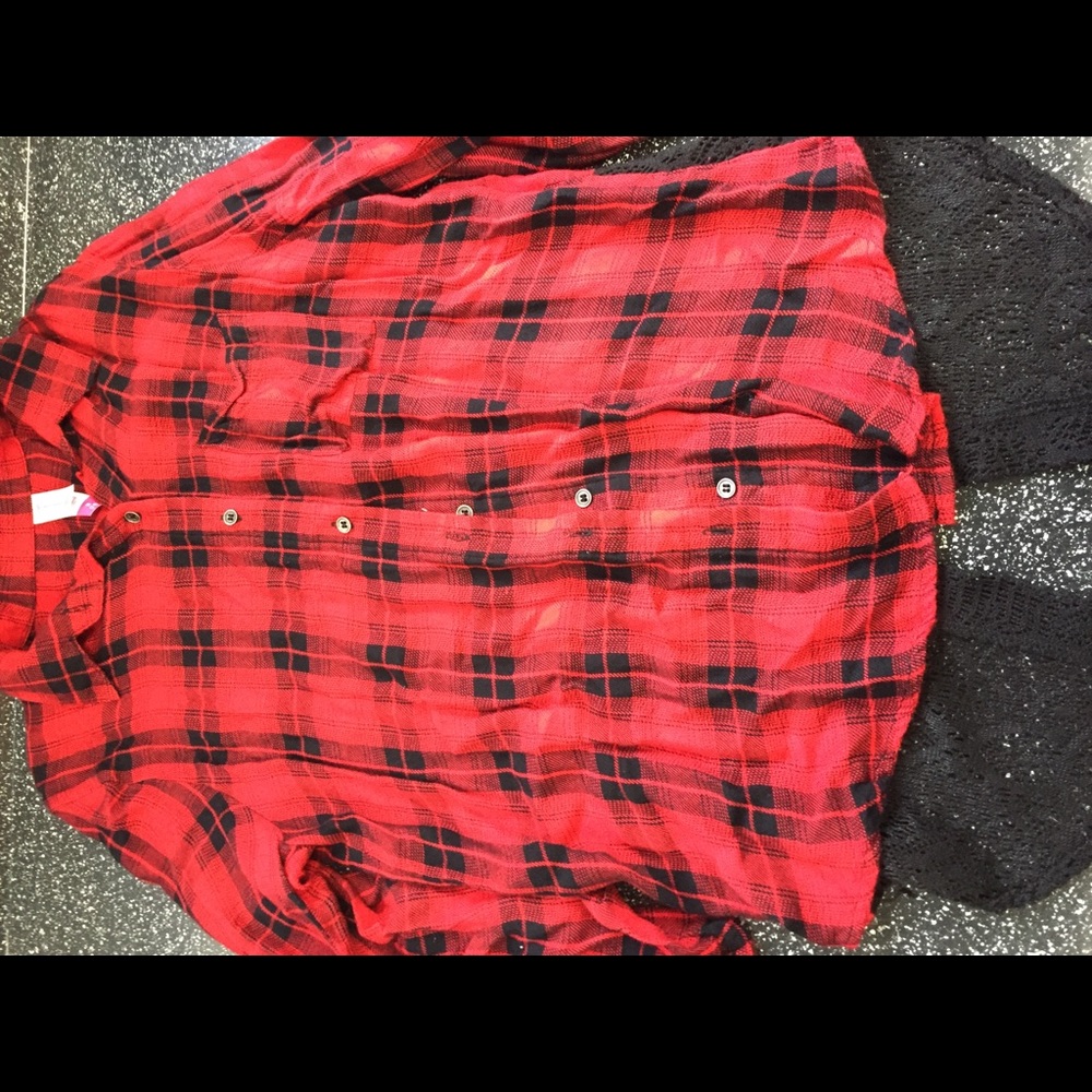 Plaid with black lace on back
