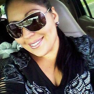 Meet your Posher, Roxanne