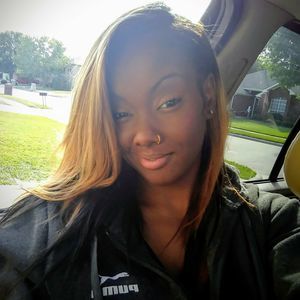 Meet your Posher, Candace