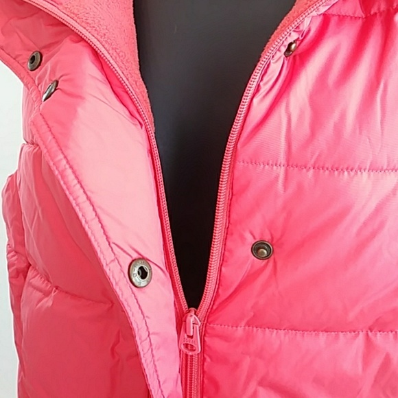 NWOT Puffy Vest - Picture 5 of 7