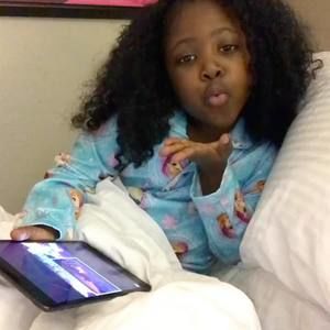 Meet your Posher, Eve