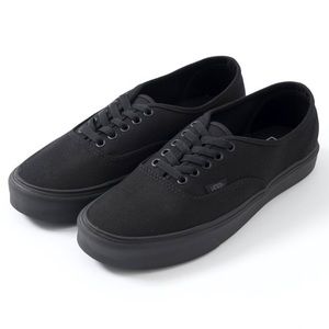 Men’s Ultracush Lite All Black Vans