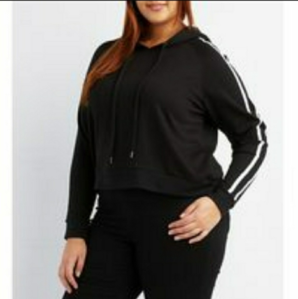 🌺SOLD🌺 Plus size cropped varsity hoodie