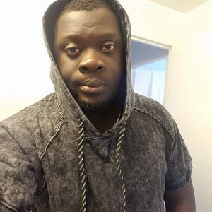 Meet your Posher, Ekom