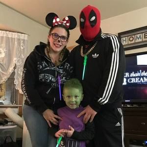 Meet your Posher, Corinne