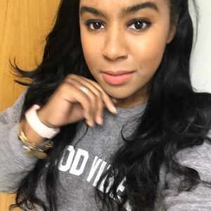 Meet your Posher, Lindsey