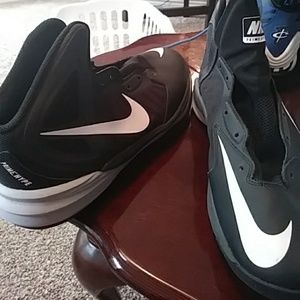 Men's basketball shoes