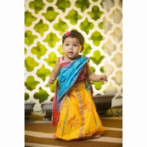 Meet your Posher, Monica