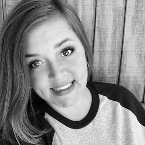 Meet your Posher, Jerra