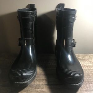 Rain boots