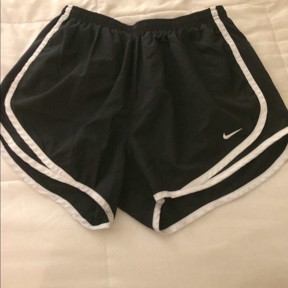 Nike dry tempo shorts