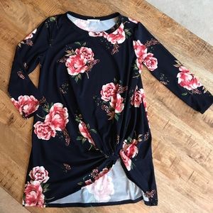 Reb & J 220 - Floral 3/4 sleeve tie front top