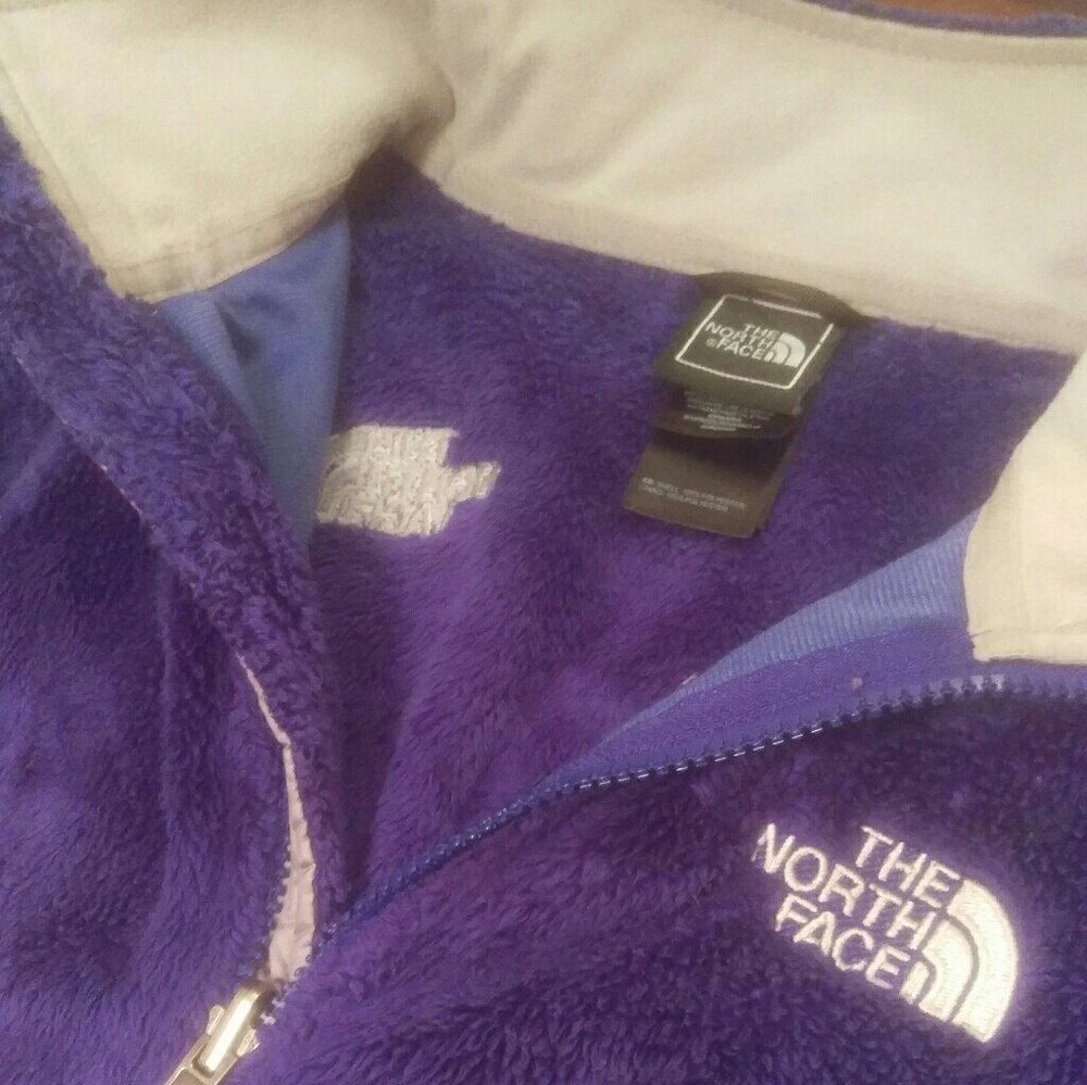 Small northface jacket