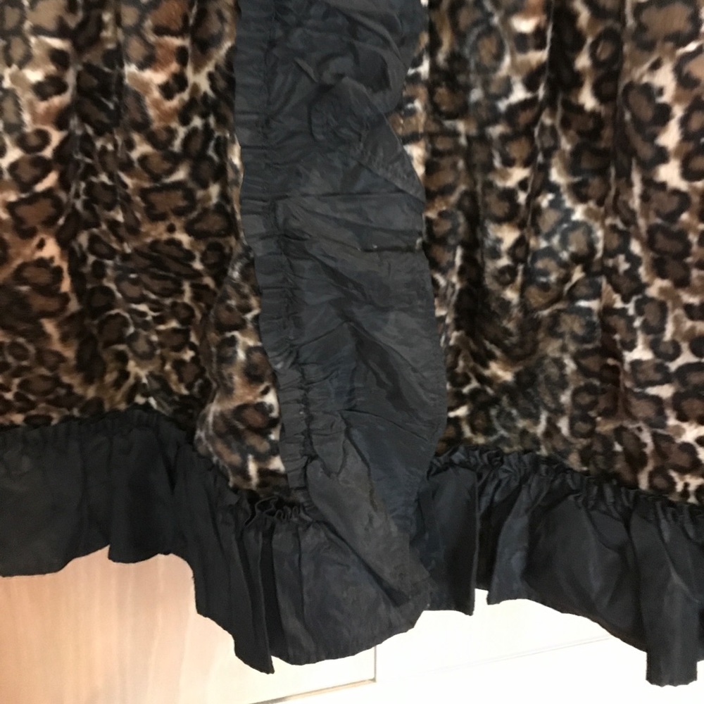 Leopard jacket. - Picture 4 of 6