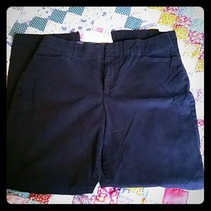 Black Gloria Vanderbilt  Size 14 Pant