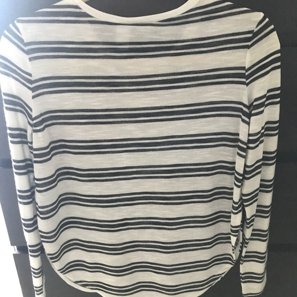 Top - Picture 4 of 4