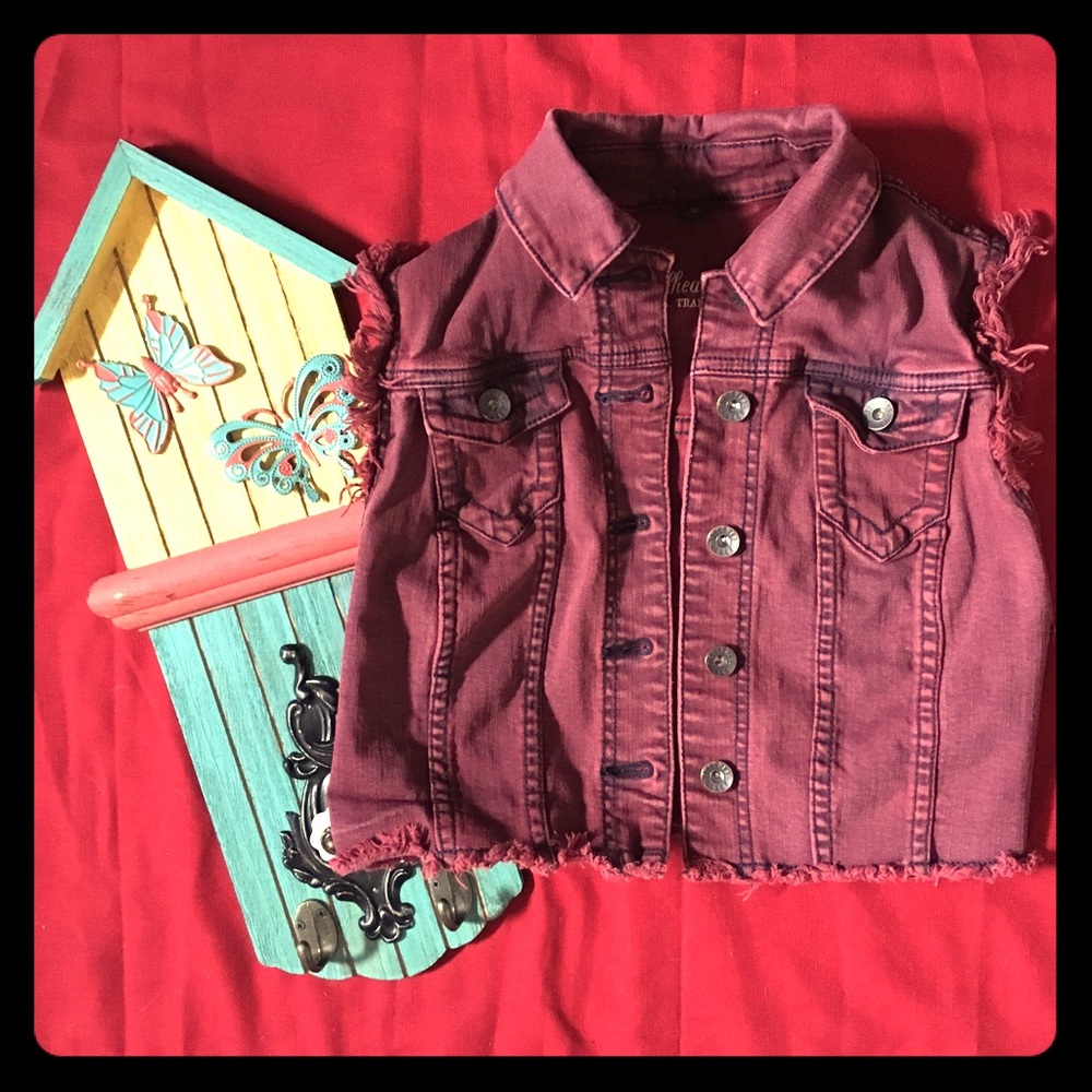 Bullhead Cropped Burgundy Denim Vest