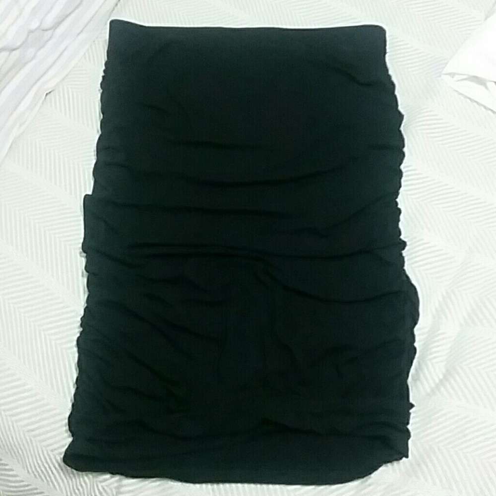 Victoria's Secret Midi Skirt BLK