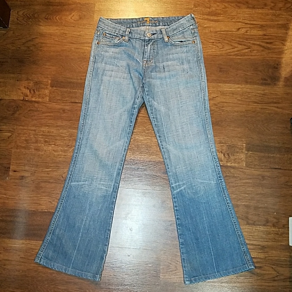 7 for all mankind