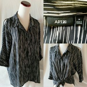 Apt 9 Striped Black and White Button Down M