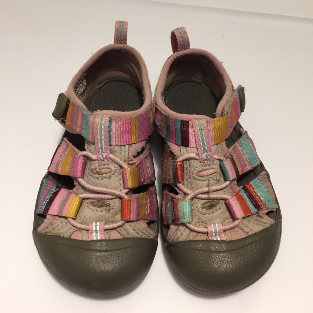 Toddler girls keen sandals waterproof size 7