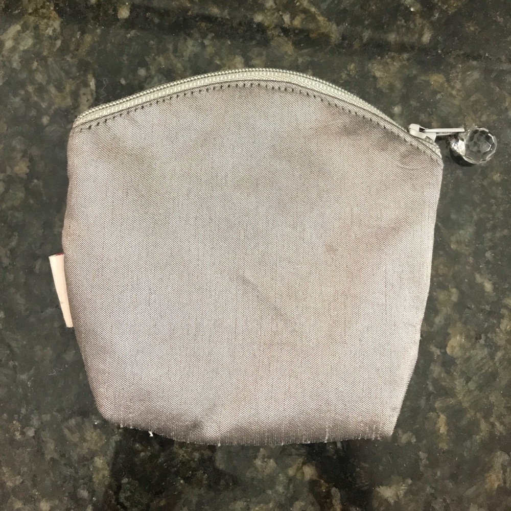 Small Jewelry Pouch - Picture 2 of 7