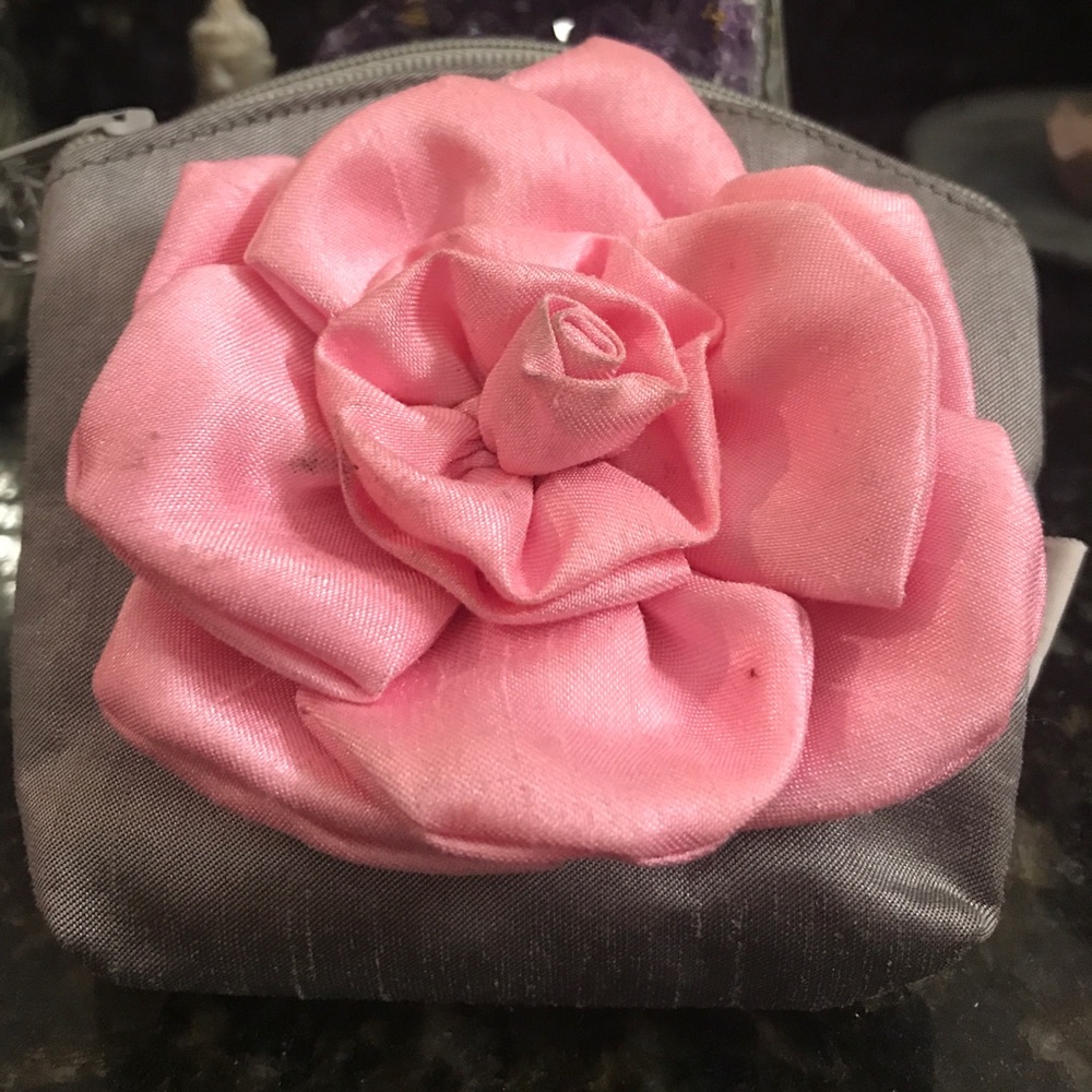Small Jewelry Pouch - Picture 3 of 7