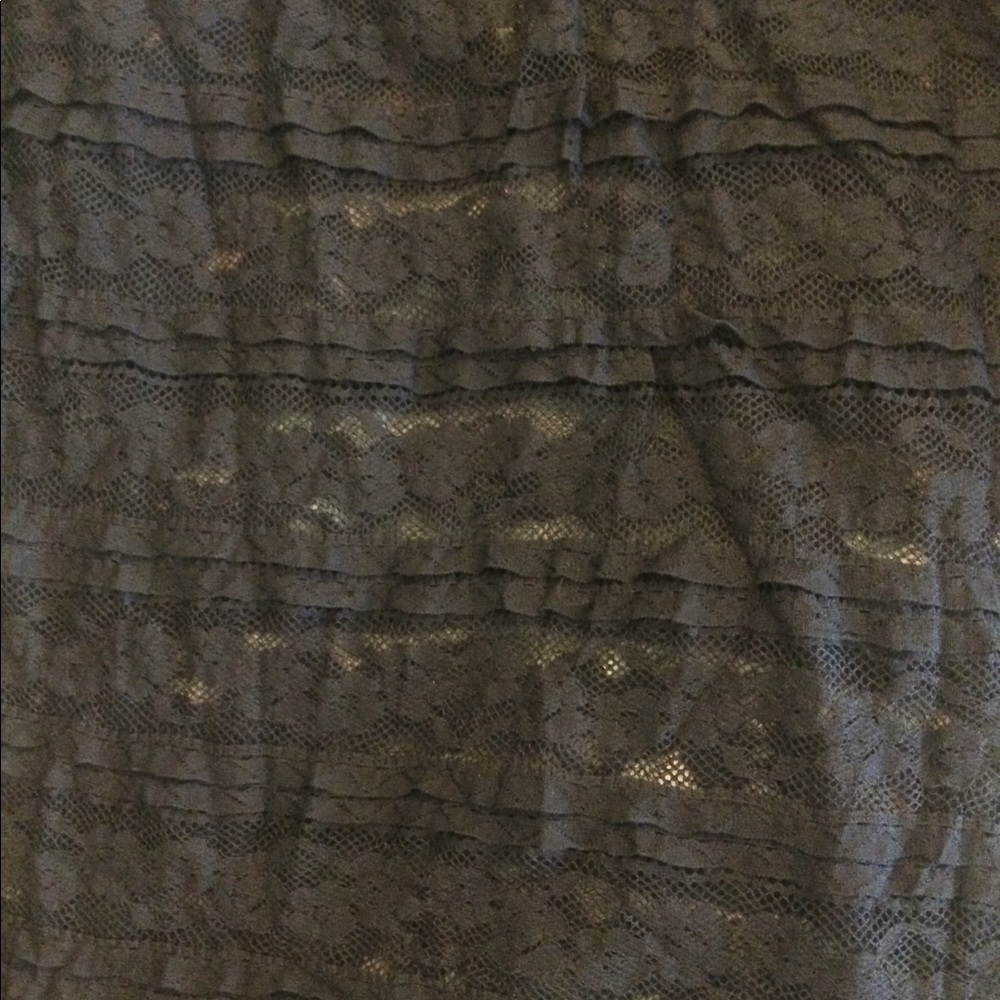Top - Picture 2 of 5