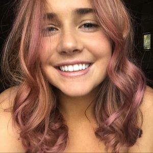 Meet your Posher, Hailey