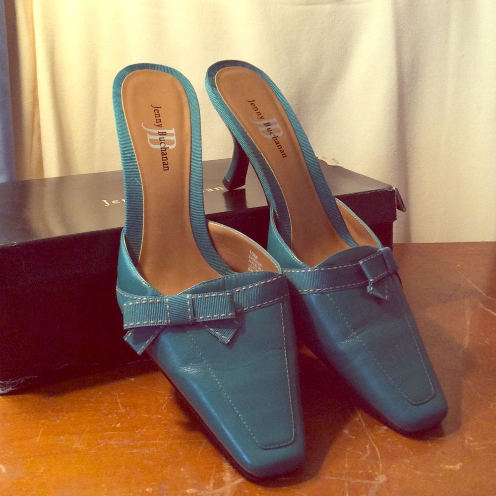 Beautiful Teal Heels
