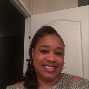 Meet your Posher, Veronica