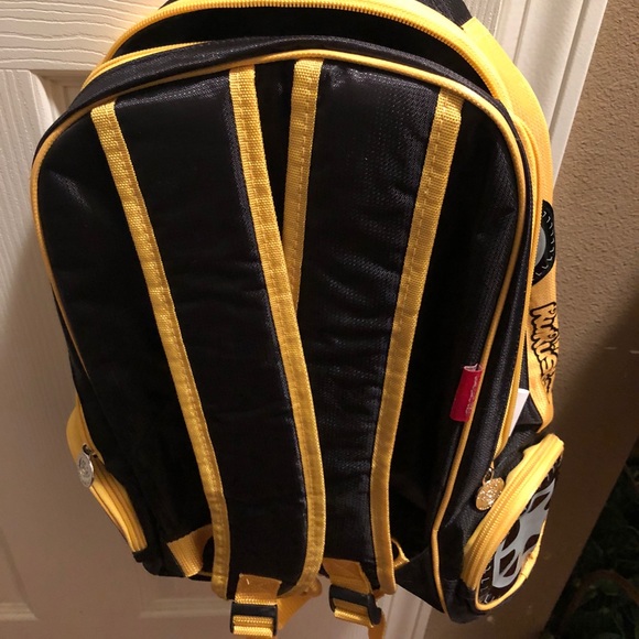 Backpack - Picture 2 of 3