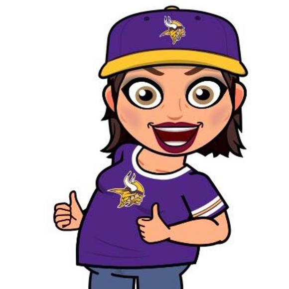 Meet your Posher, Kari - Picture 1 of 1