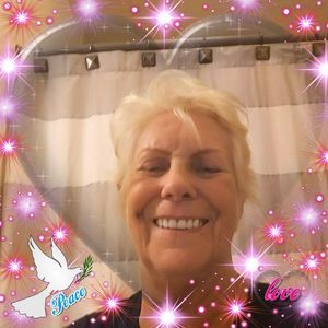 Meet your Posher, Edna