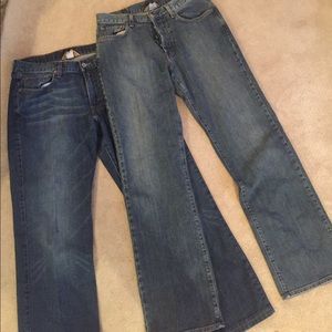 Pair of men's Lucky Brand Jeans Size 32, R inseam