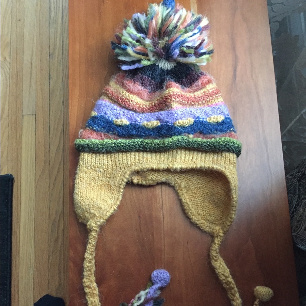 NWOT hat from Sundance catalog