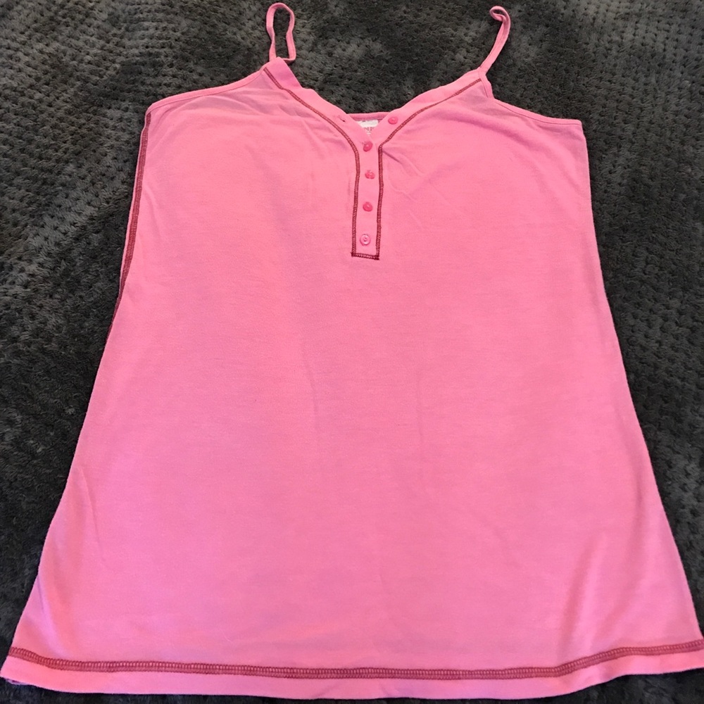 VS Pink top Excellent condition